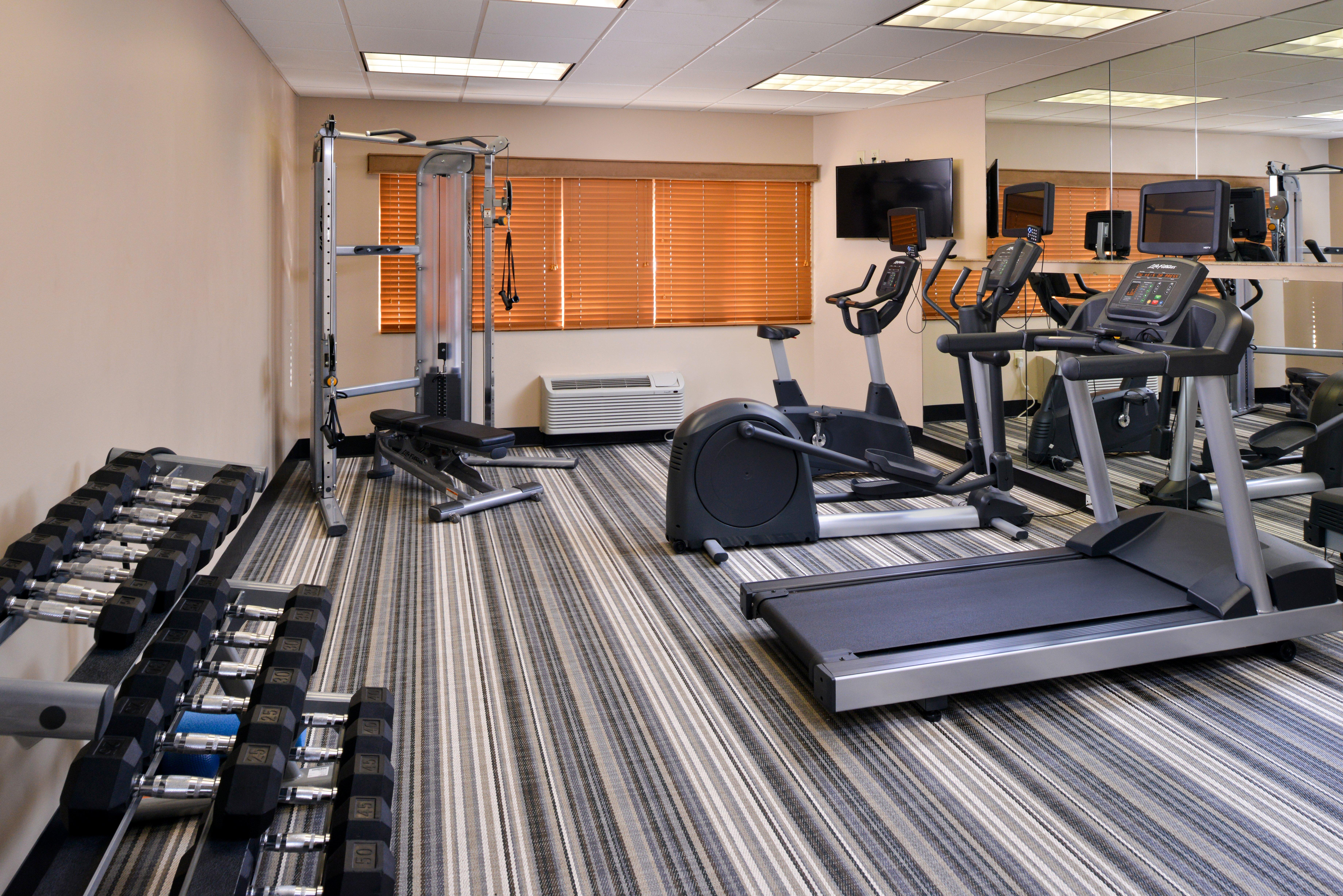 Candlewood Suites Winchester By Ihg Eksteriør bilde