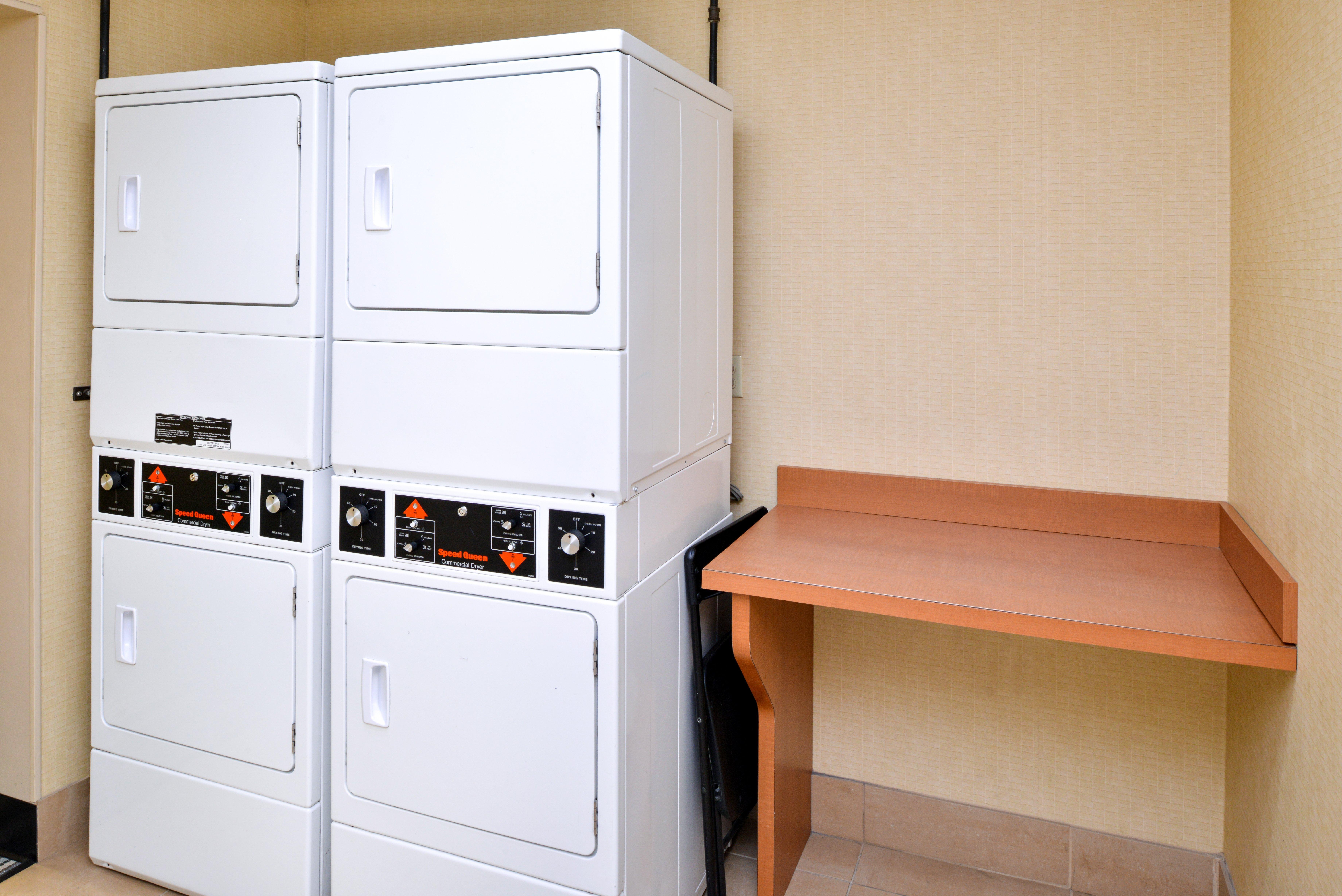 Candlewood Suites Winchester By Ihg Eksteriør bilde