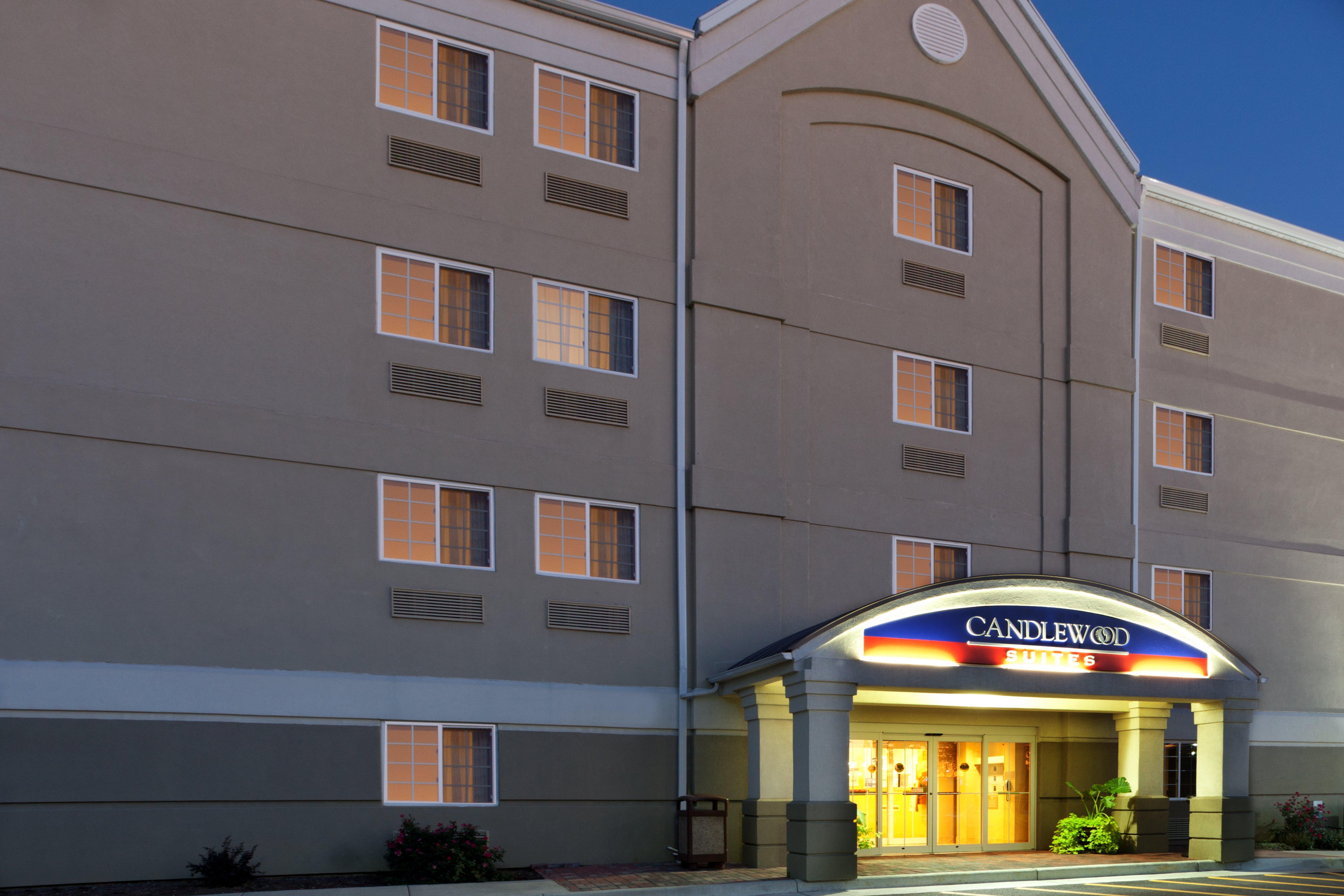 Candlewood Suites Winchester By Ihg Eksteriør bilde