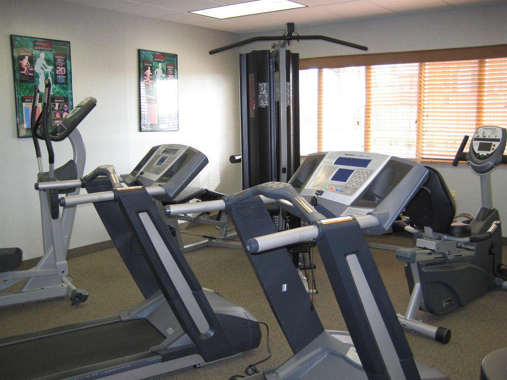Candlewood Suites Winchester By Ihg Eksteriør bilde