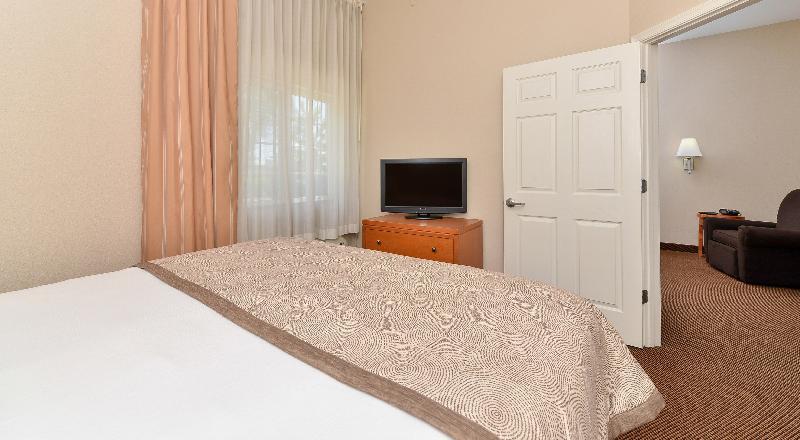 Candlewood Suites Winchester By Ihg Eksteriør bilde